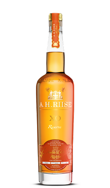 A.H. Riise XO Ambre d`Or Reserve Rum (700mL)
